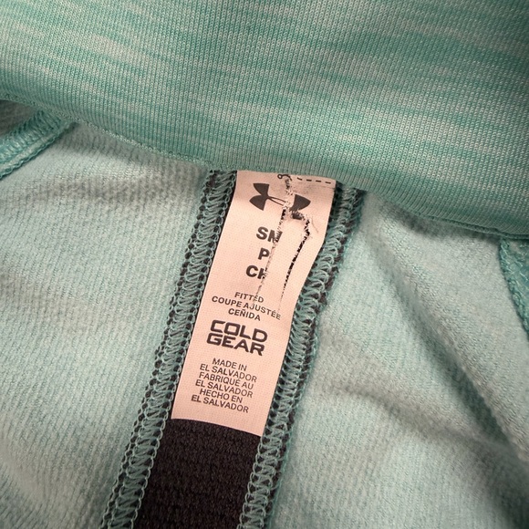 Under Armour Aqua Quarter-Zip Top - Picture 4 of 4